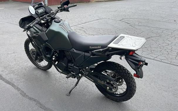 2025 Kawasaki KLR®650 Metallic Matte Old School Green