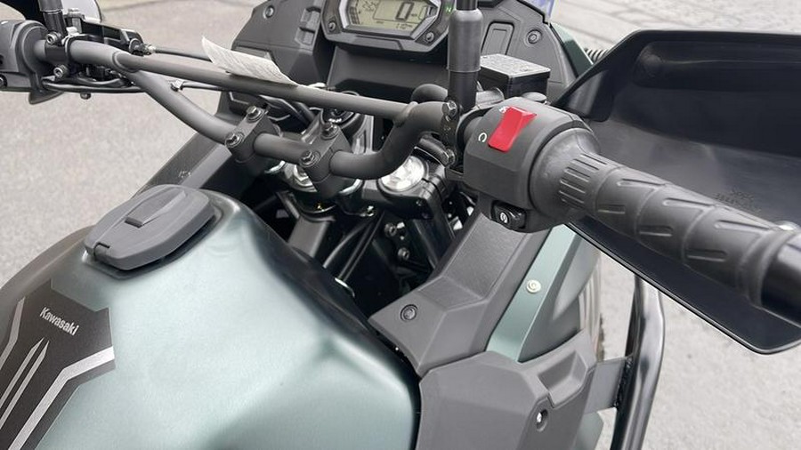 2025 Kawasaki KLR®650 Metallic Matte Old School Green