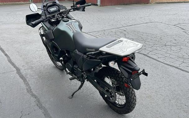 2025 Kawasaki KLR®650 Metallic Matte Old School Green