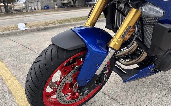 2026 BMW F 900 XR