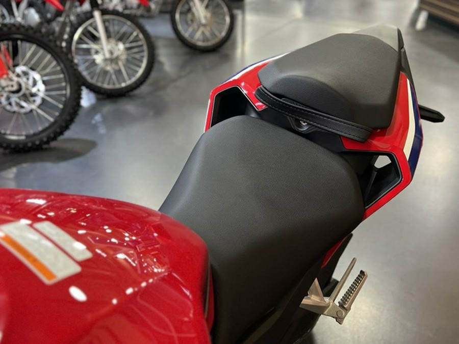 2026 Honda CBR500R