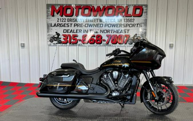2026 Indian Motorcycle Challenger® Dark Horse® 112 with PowerBand Audio Package