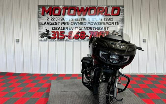 2026 Indian Motorcycle Challenger® Dark Horse® 112 with PowerBand Audio Package