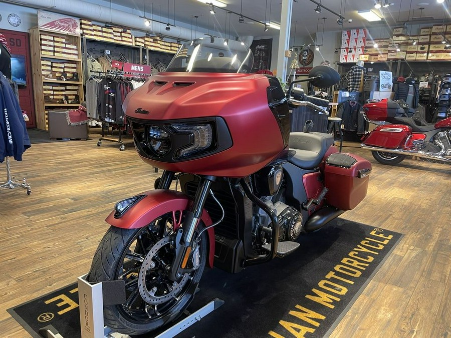 2024 Indian Motorcycle® Challenger® Dark Horse® w/PowerBand Audio Pkg Sunset Red Smoke