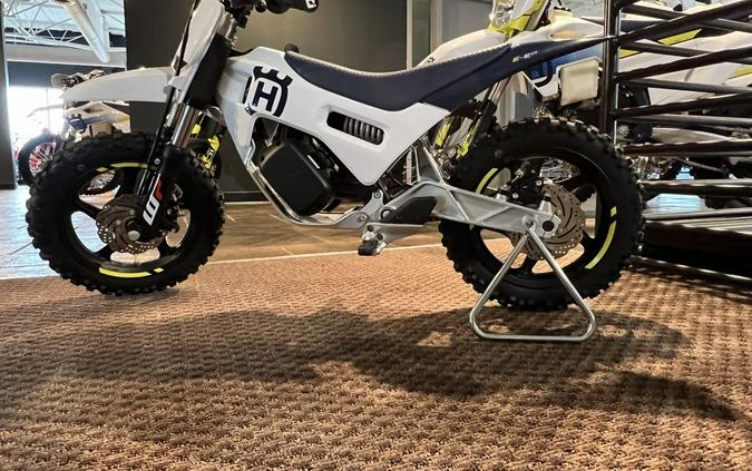 2024 Husqvarna EE 2 First Look [7 Fast Facts, 27 Photos]