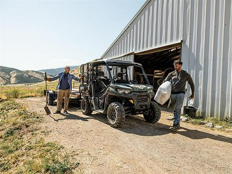 2024 Can-Am Defender DPS HD7