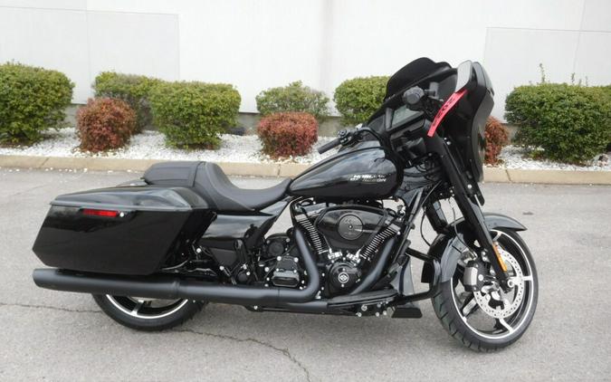 FLHX 2024 Street Glide®