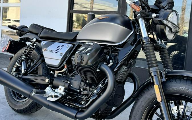 2024 Moto Guzzi V9 Bobber