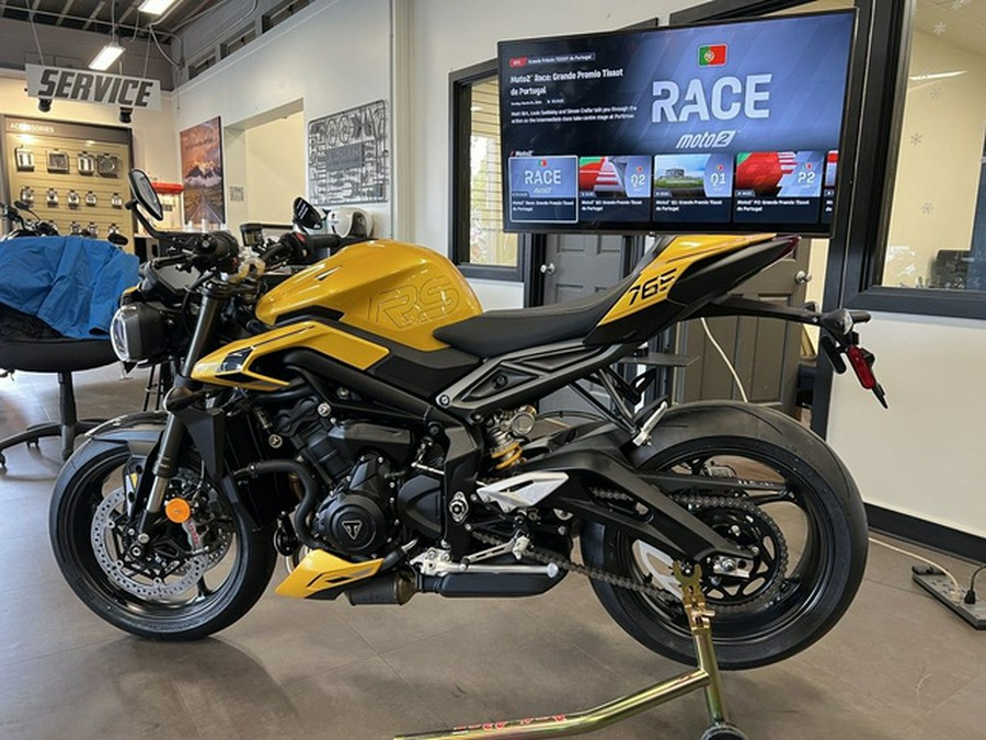 2025 Triumph Street Triple 765 RS Cosmic Yellow