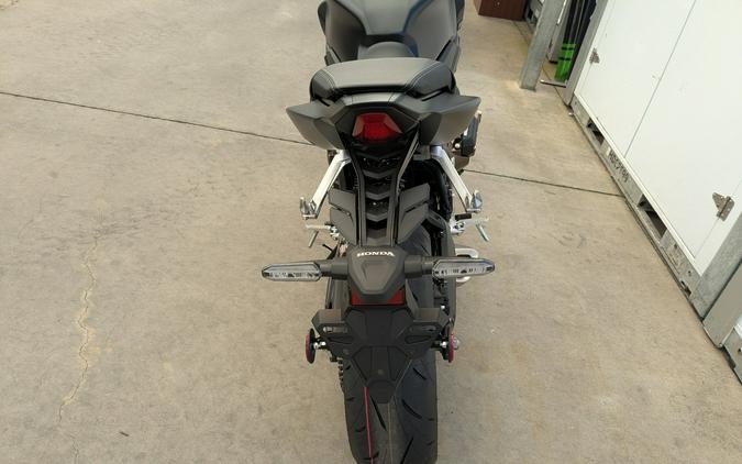2026 Honda CB650R E-Clutch