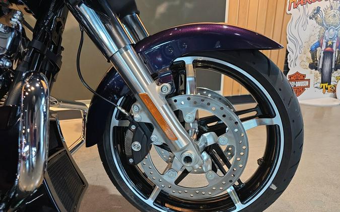 FLHX 2025 Street Glide™