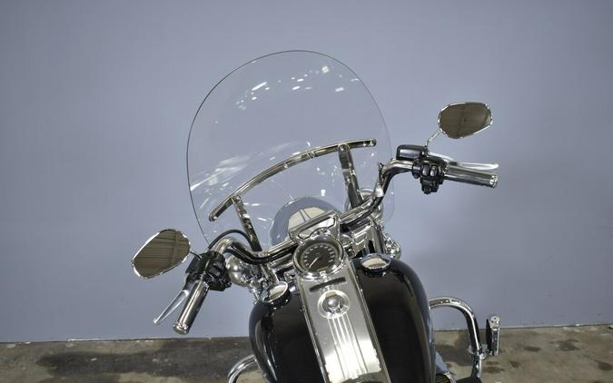 2013 Harley-Davidson Road King FLHR