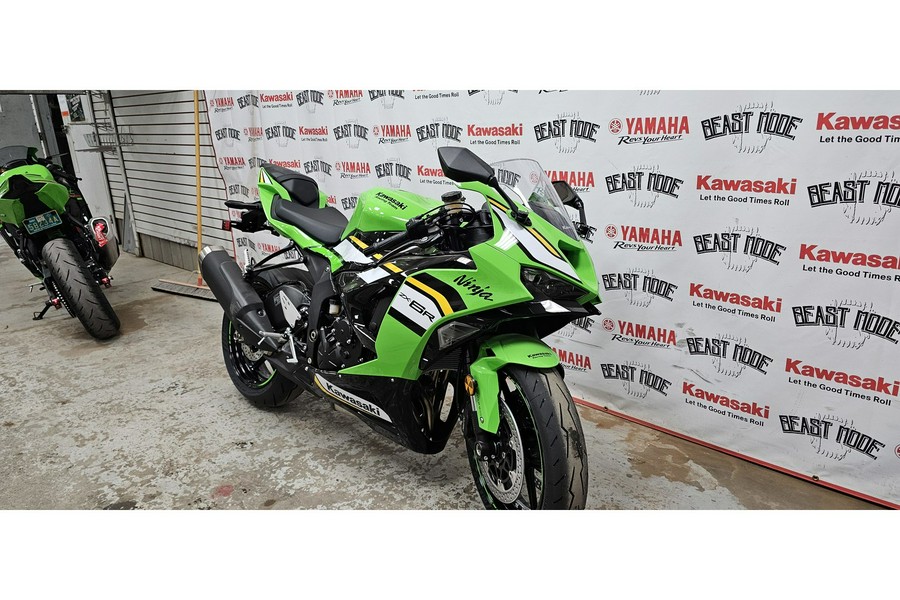 2025 Ninja® ZX™-6R ABS KRT Edition - Kawasaki