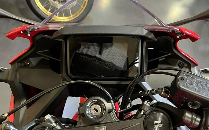 2026 Honda CBR500R