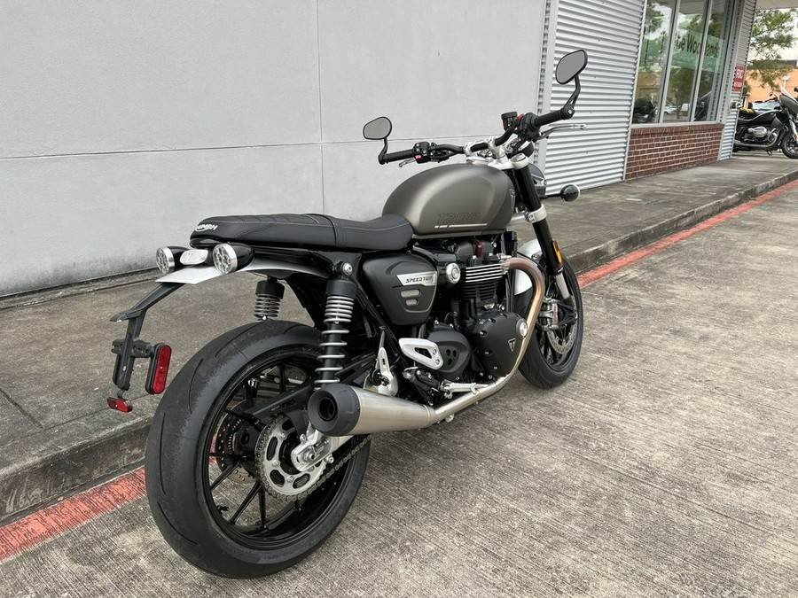 2024 Triumph Speed Twin 1200 Matte Ironstone/Matte Storm Grey