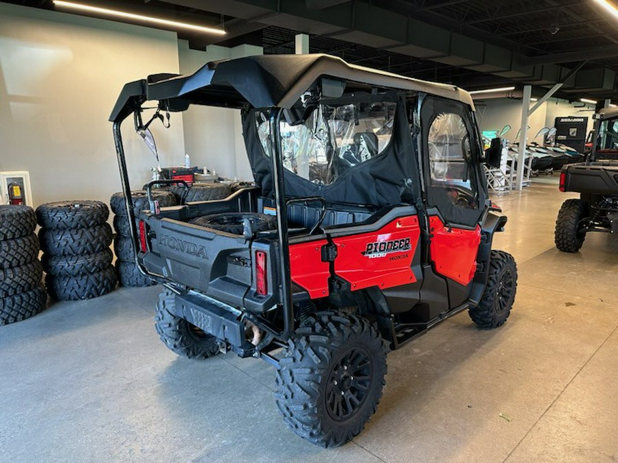 2021 Honda Pioneer 1000-5 Deluxe