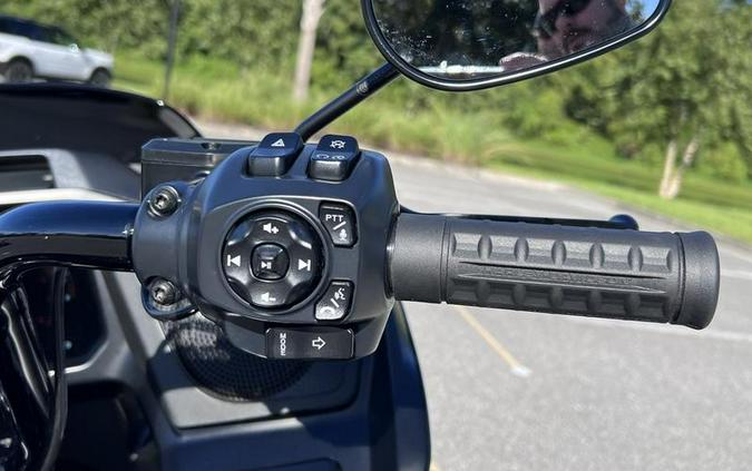 2025 Harley-Davidson® FLTRX - Road Glide®