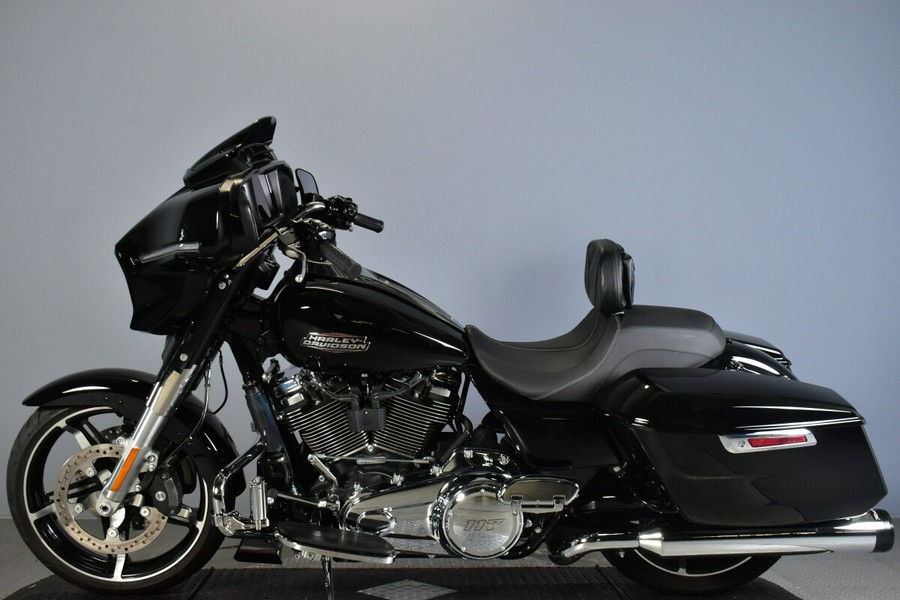 2024 Harley-Davidson Street Glide