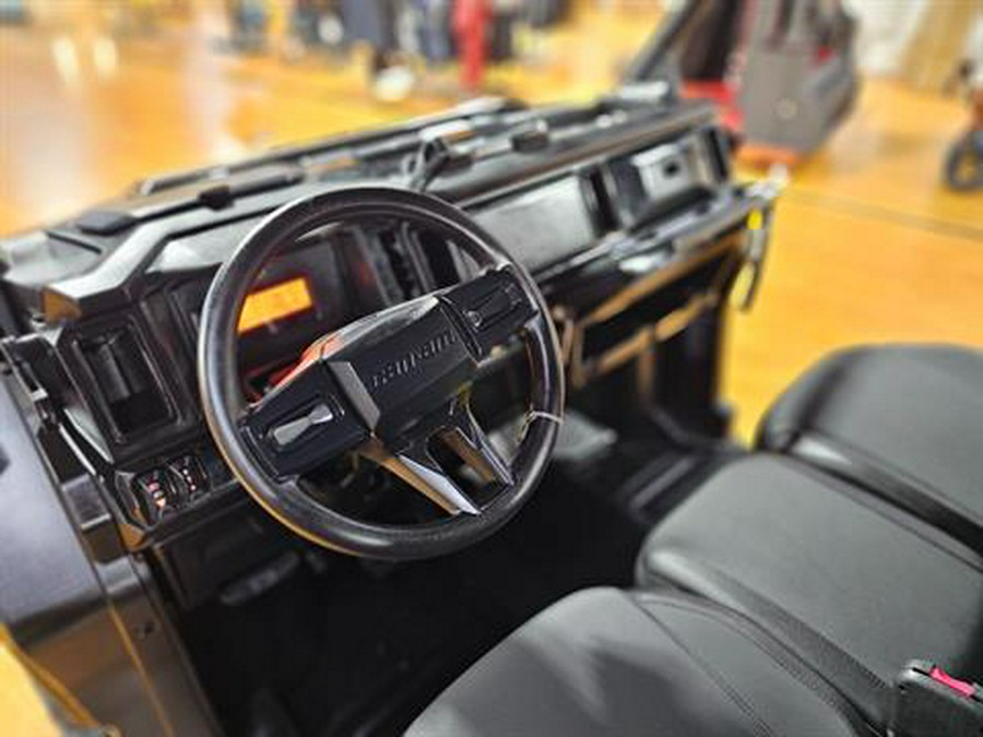 2026 Can-Am Defender MAX XT HD11