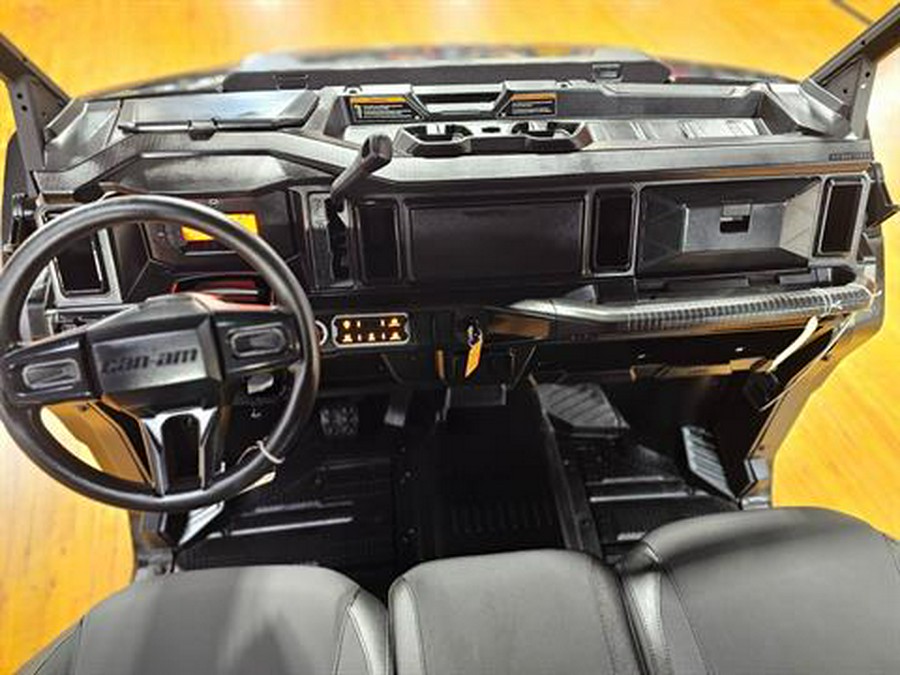 2026 Can-Am Defender MAX XT HD11