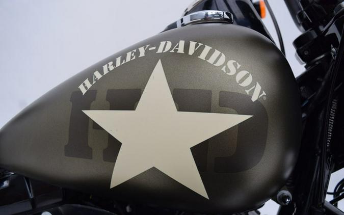 2016 Harley-Davidson FLSS - Softail Slim S