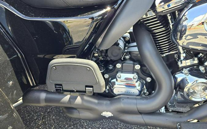 2021 Harley-Davidson® FLHTCUTG - Tri Glide® Ultra