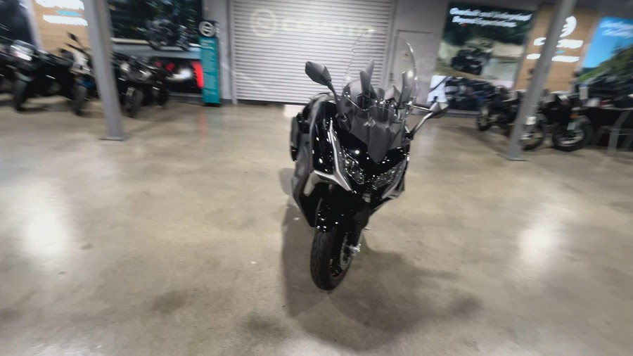 2026 Kymco AK 550I PREMIUM