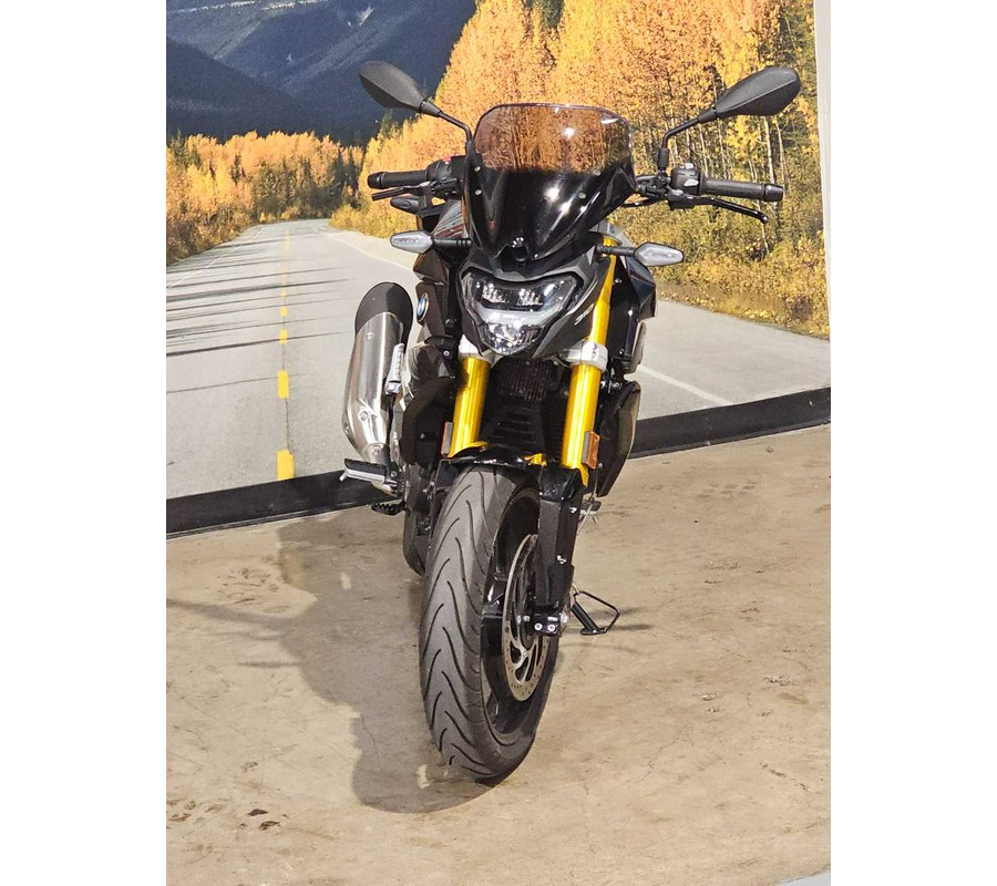 2023 BMW G 310 R