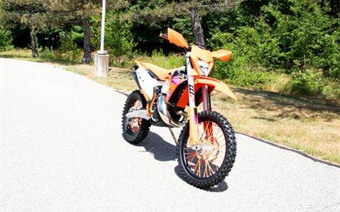 2024 KTM 150 XC-W