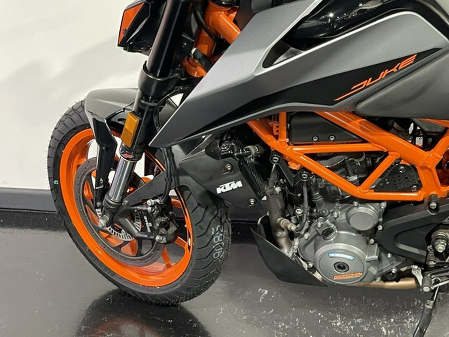 2022 KTM Duke 390