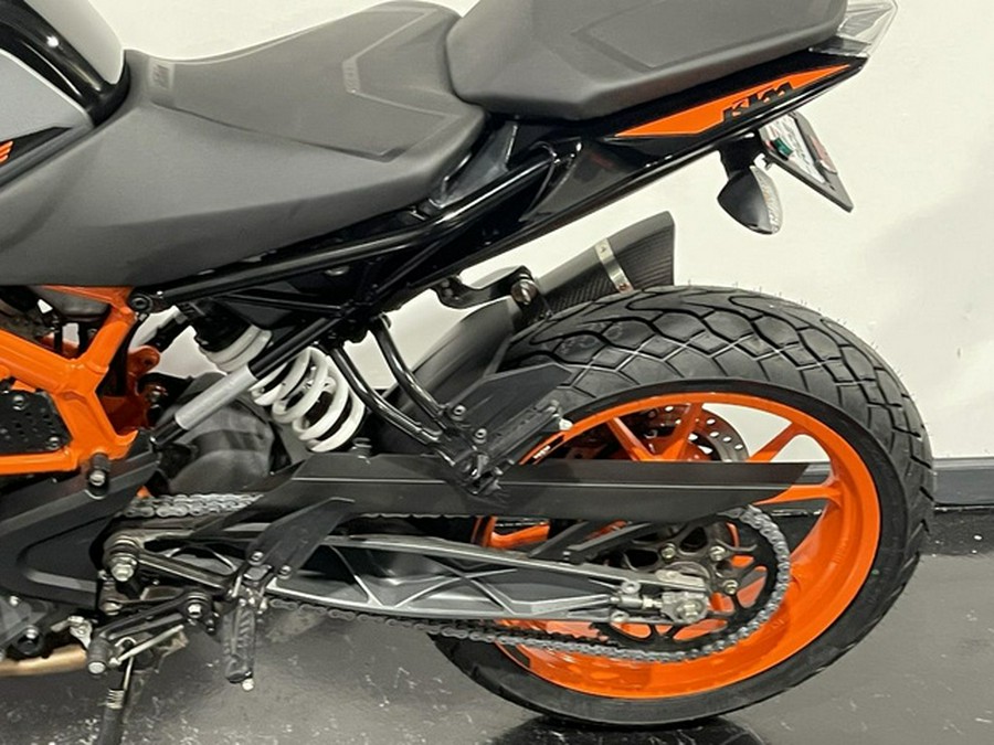 2022 KTM Duke 390