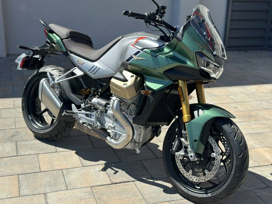 2024 Moto Guzzi V100 Mandello S