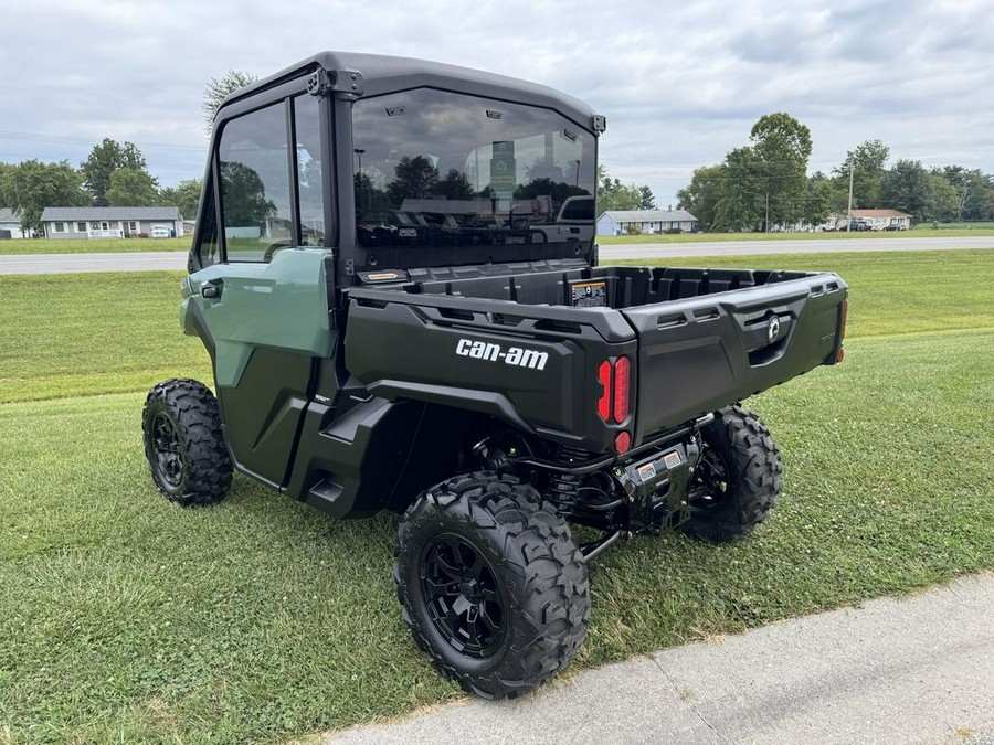 2025 Can-Am® DEFENDER DPS CAB HD9