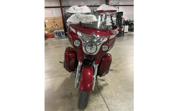 2017 Indian Motorcycle ROADMASTER, BURGUNDY METALLIC