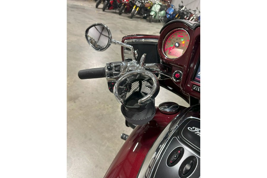 2017 Indian Motorcycle ROADMASTER, BURGUNDY METALLIC