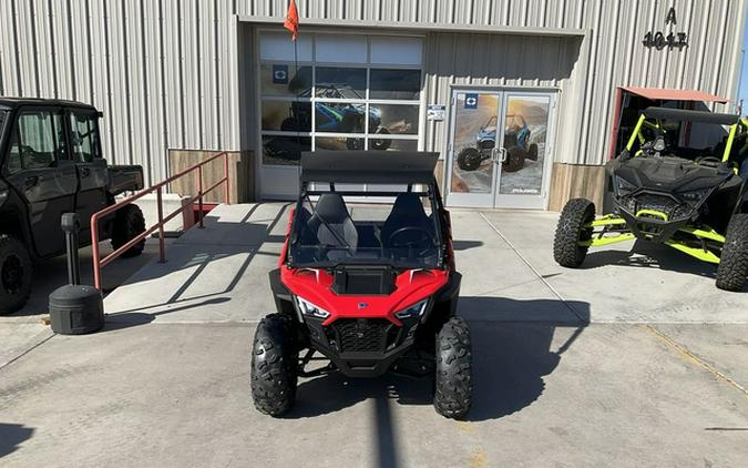 2025 Polaris RZR 200 EFI