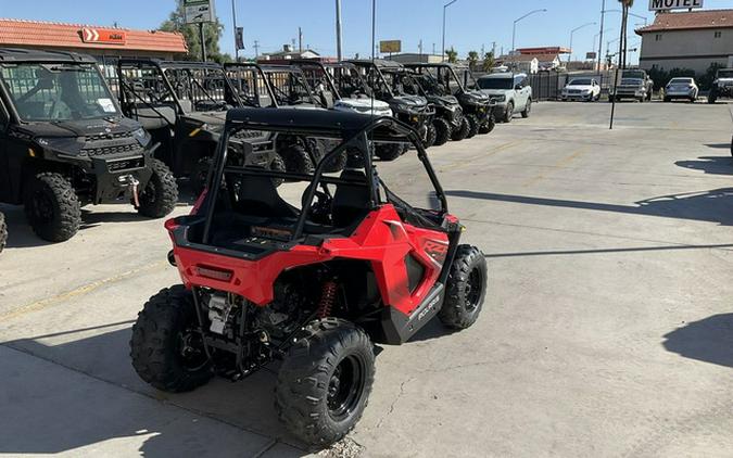 2025 Polaris RZR 200 EFI