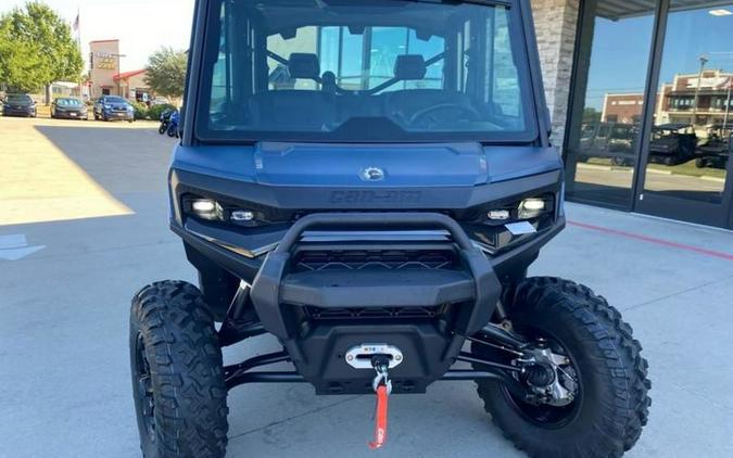 2026 Can-Am® Defender MAX XT CAB HD11 With 10.25 in.display