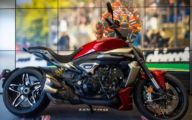 2026 Ducati XDiavel V4