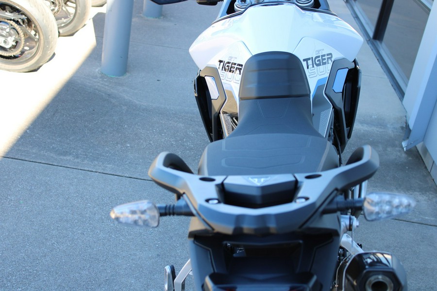 2026 Triumph Tiger 900 Alpine Edition