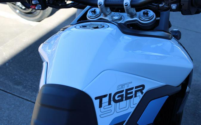 2026 Triumph Tiger 900 Alpine Edition