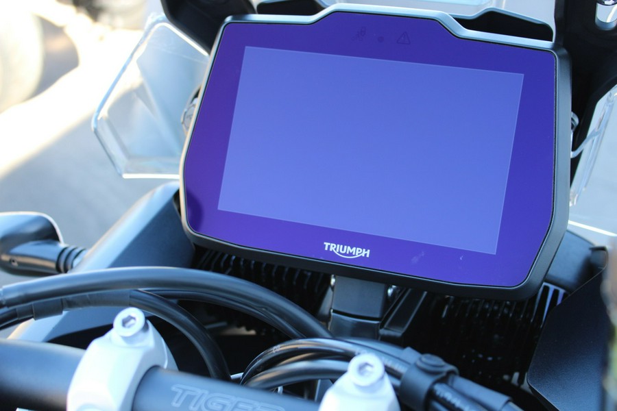 2026 Triumph Tiger 900 Alpine Edition