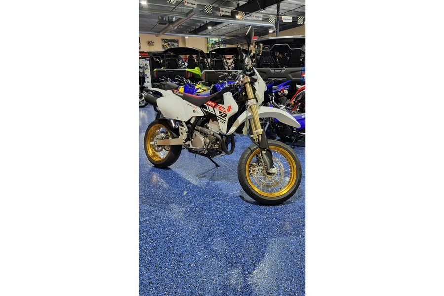 2019 Suzuki DR-Z400SM