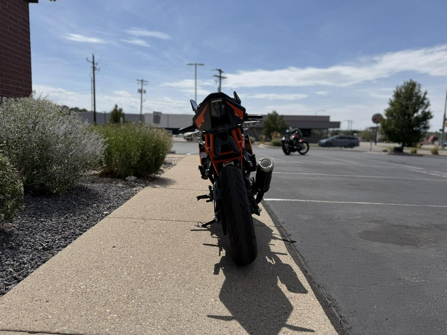 2023 KTM RC 390