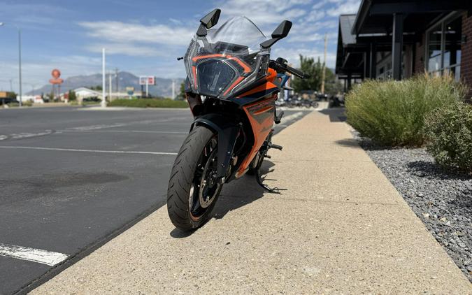 2023 KTM RC 390