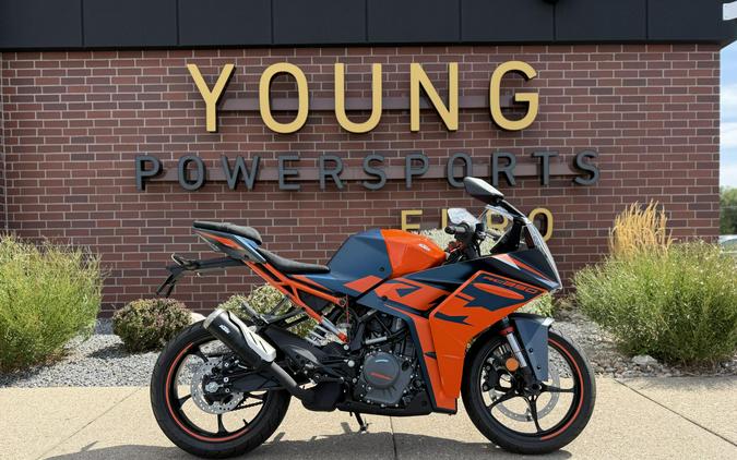 2023 KTM RC 390