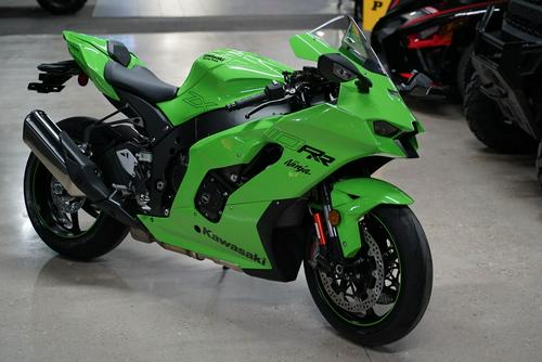 2021 Kawasaki Ninja ZX-10R and ZX-10RR First Look Preview Photo Gallery