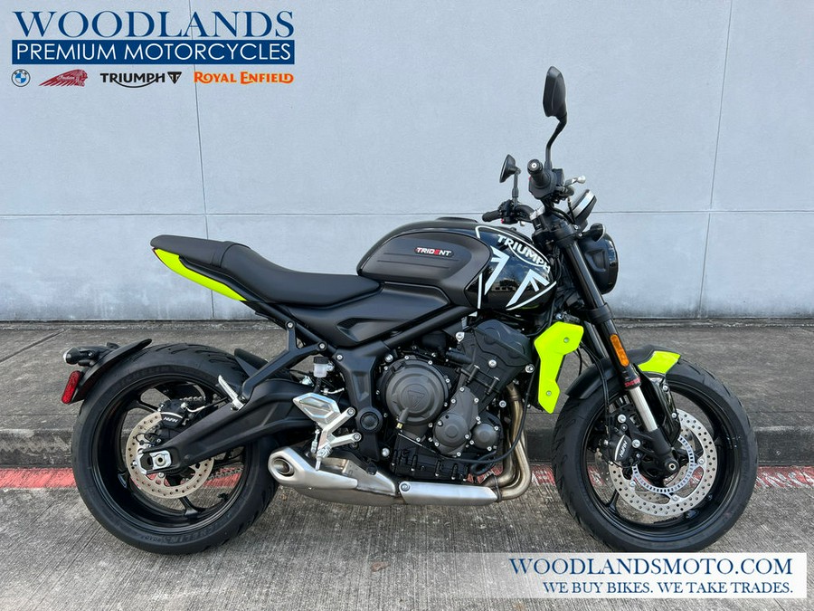 2024 Triumph Trident 660 Jet Black/Triumph Racing Yellow