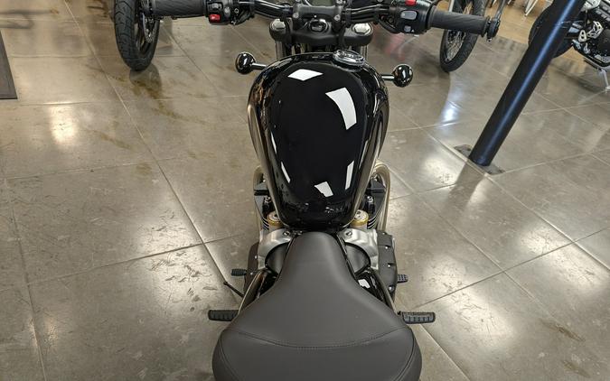 2024 Triumph Bonneville Bobber Jet Black/Ash Gray