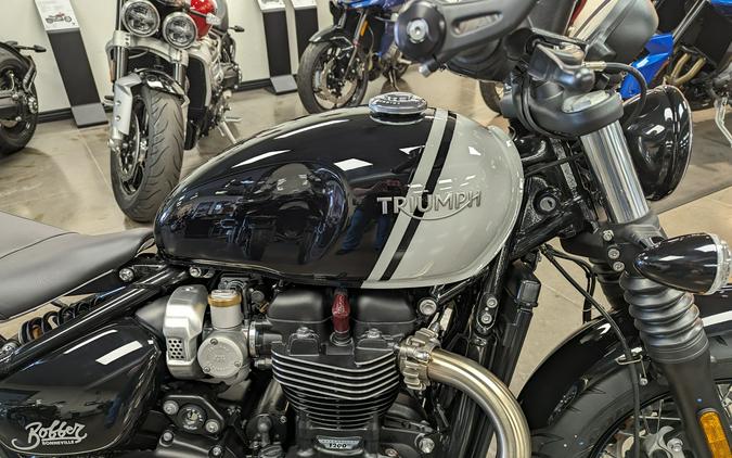 2024 Triumph Bonneville Bobber Jet Black/Ash Gray